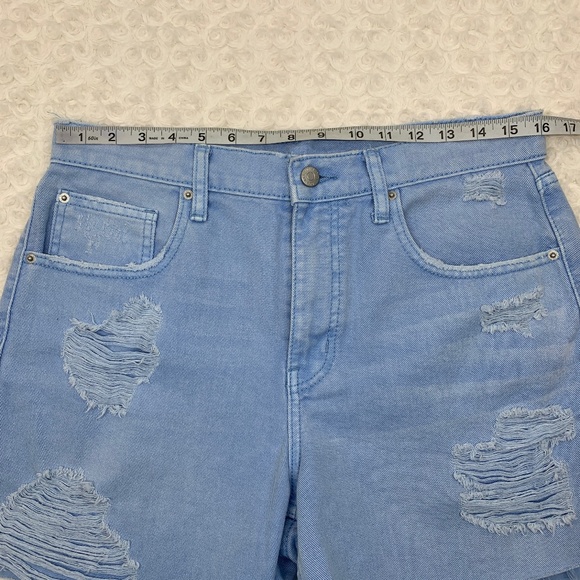 Urban Outfitters BDG Dropped Waist Destroy Short Sz 28 - Picture 9 of 11